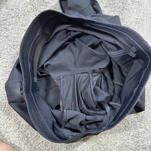 SOLD | Lululemon Men’s Surge Tight 27” Running Activewear in Black Size M - Picture 10 of 16
